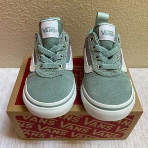 Toddler vans size 4